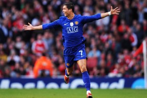 kaiyun.com-伊朗男足在巴黎奥运会比赛中以2-0战胜日本，伊朗 男足