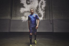 kaiyun体育app-《王者荣耀年度王者，谁能问鼎巅峰？》，王者荣耀哪一年问世