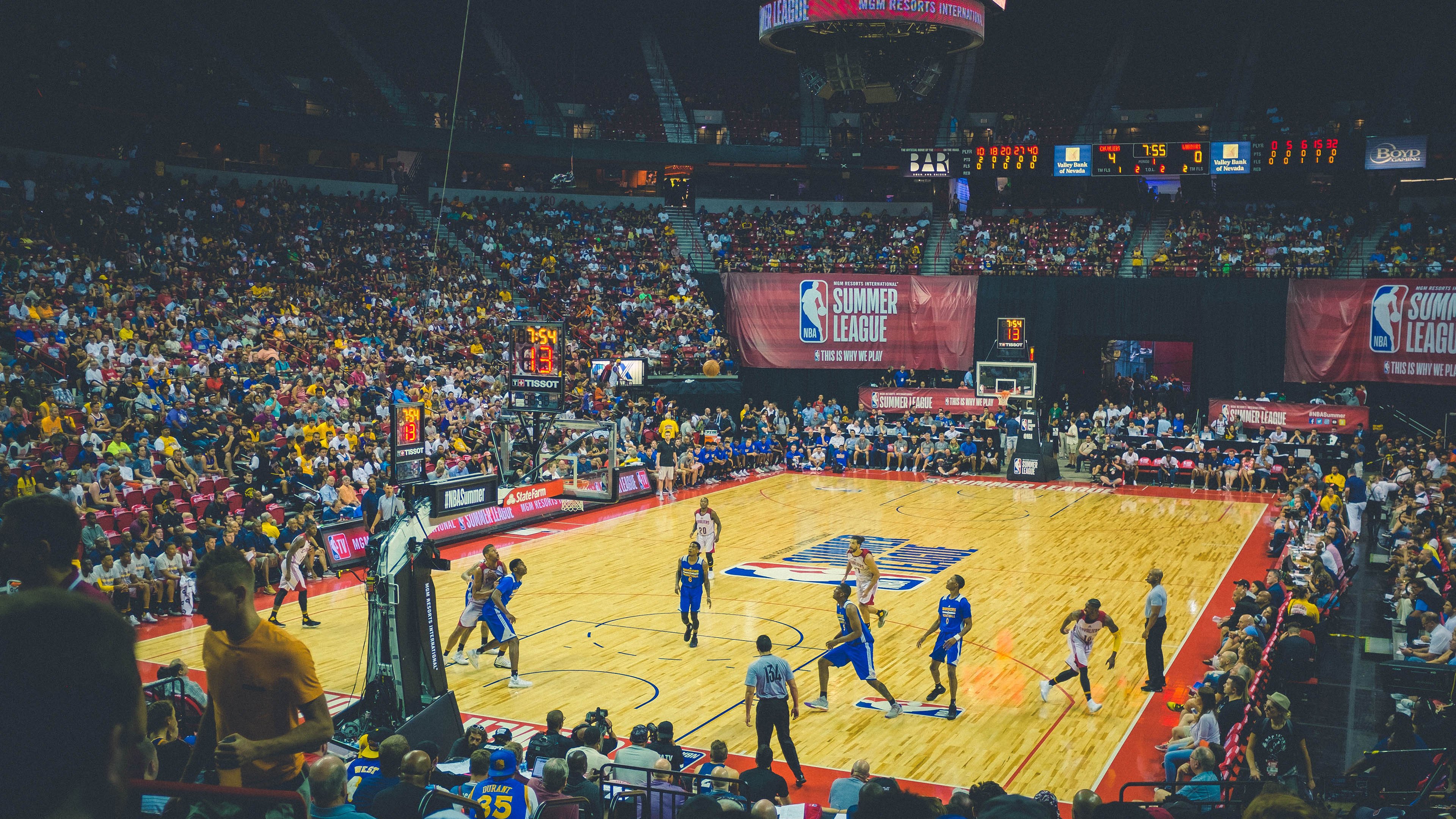 “未来足球运动科学训练在国内全面推行”，未来足球技术的发展方向