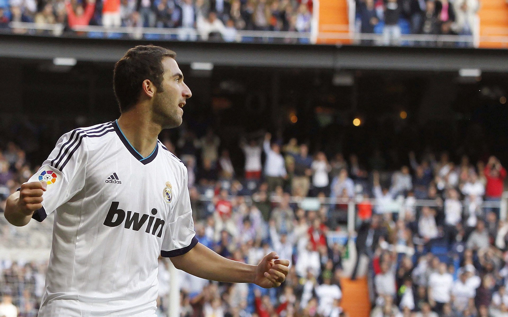 中国足球换帅潮来袭,新任主教练带来新希望,中国足球队现任主教练