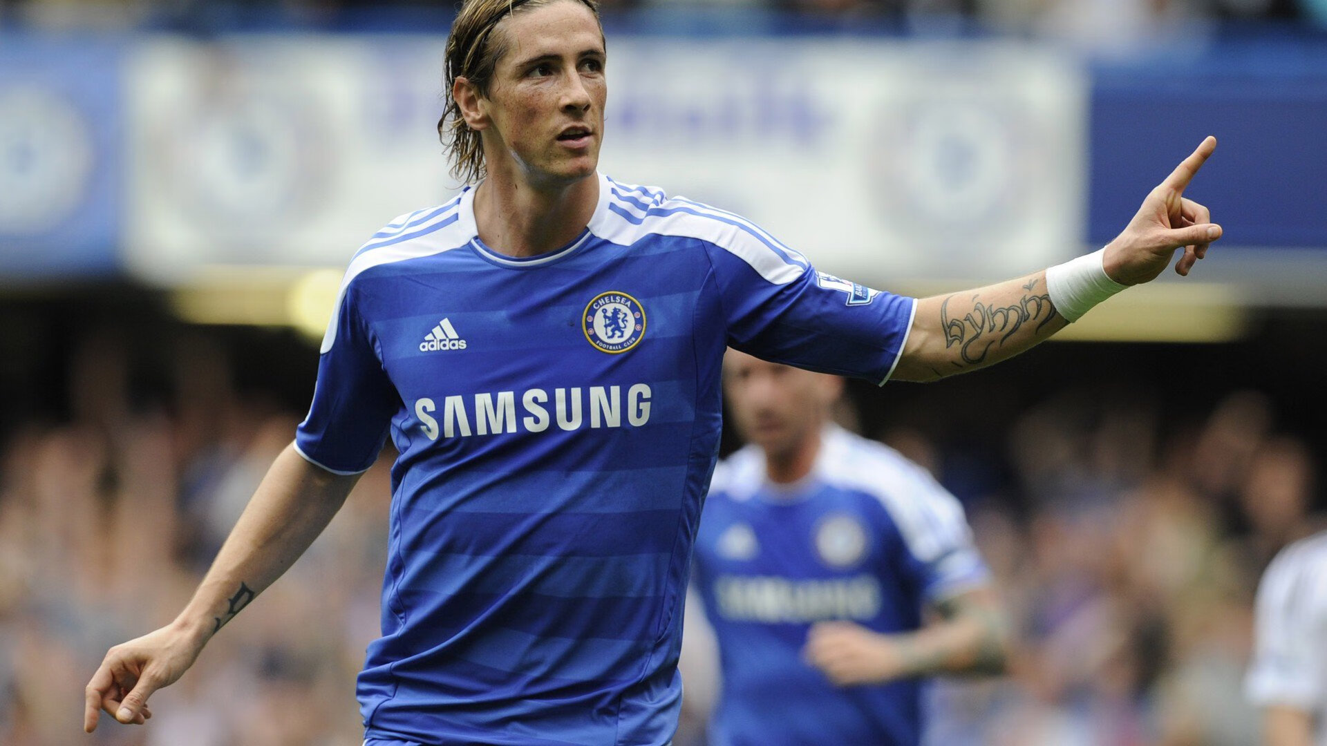 伊朗男足在巴黎奥运会比赛中以2-0战胜日本,伊朗 男足